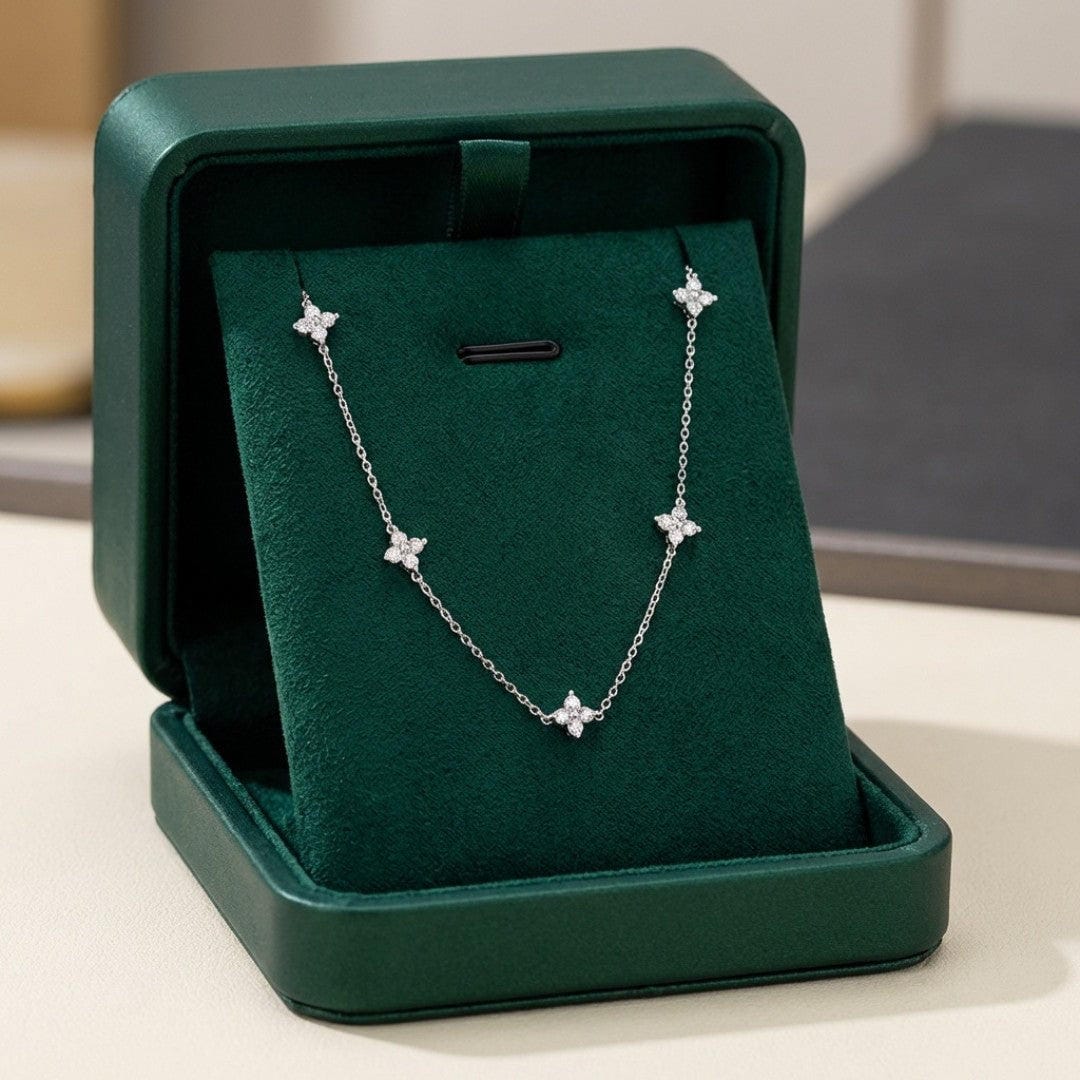 Beautiful Flower Inlaid Zirconia Necklace