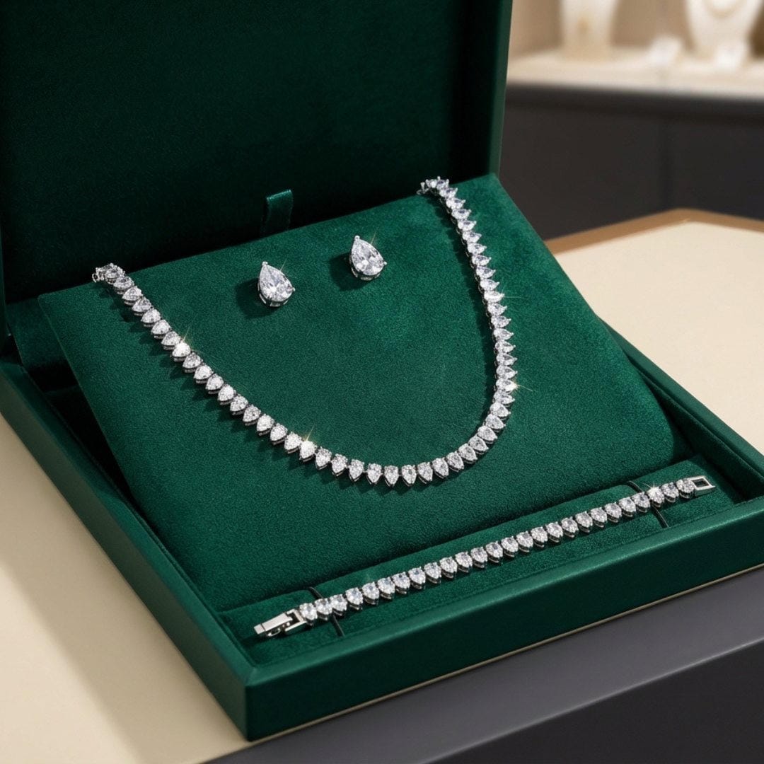 Beautiful Clear Round Cubic Zirconia Bridal Set
