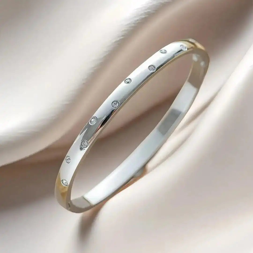 Timeless Gold Zirconia Bracelet