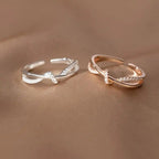 Classic Knot Ring