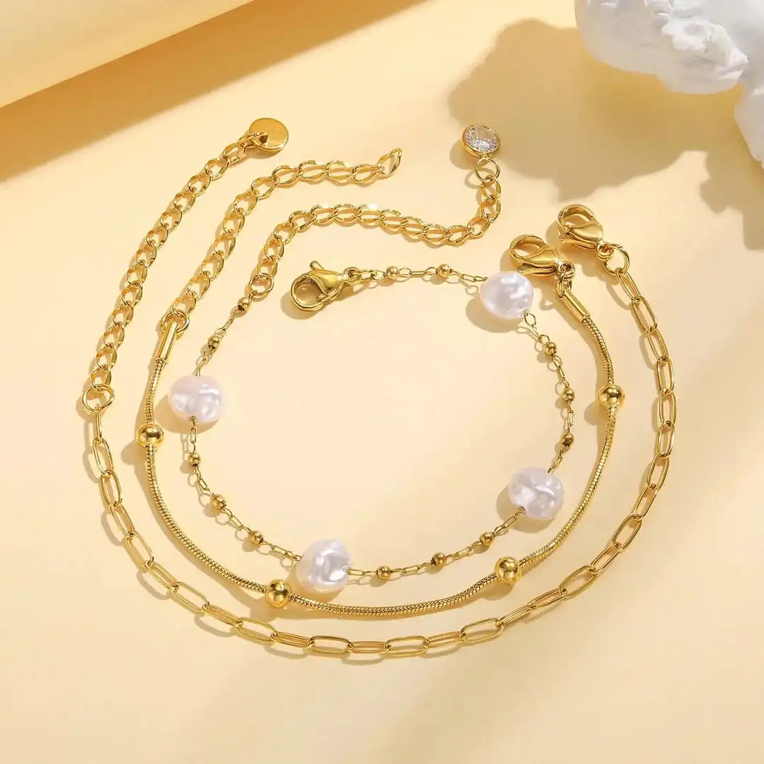 Stackable Bracelet Gold Pearl Set