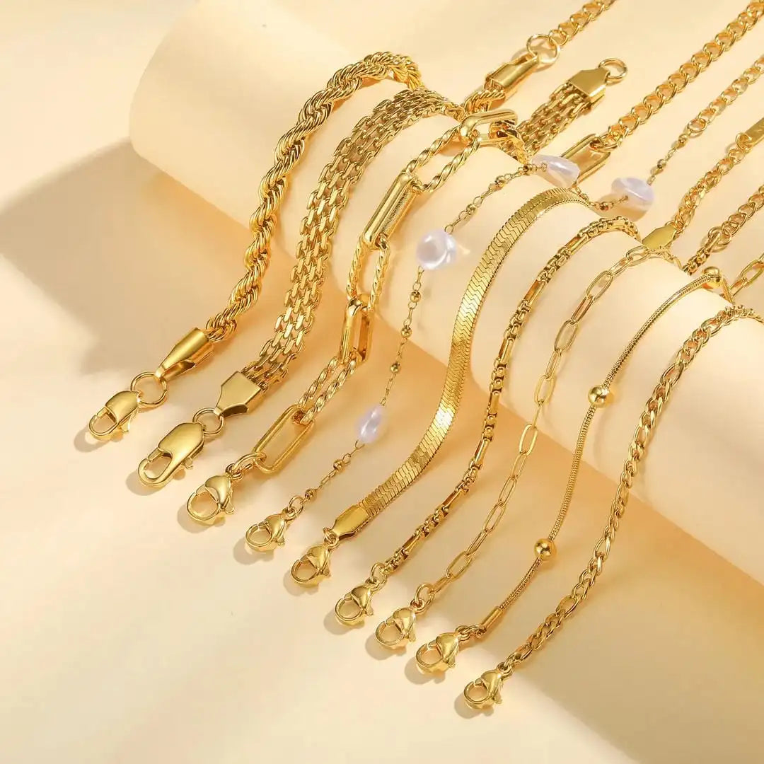 Stackable Bracelet Gold Pearl Set